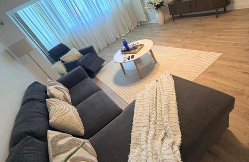 Giurgiu Apartment | Urban Central Hub