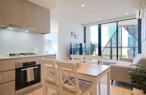 Adelaide Central Business District Apartment | Urban Elegance - 2BR Apt with Beautiful City Views