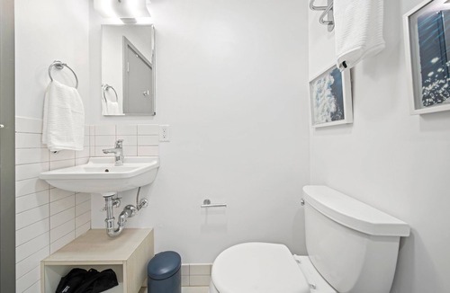 Beacon Hill Apartment | Urban Elegance Studio near State House