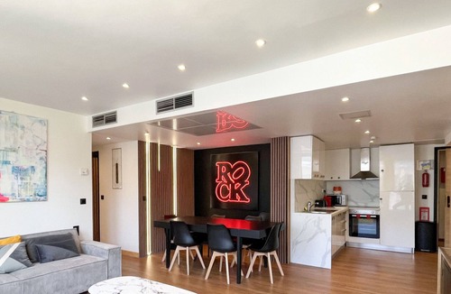Faubourg-du-Roule Apartment | Urban Flat 128 - Beautiful 4 BDR Flat Champs-Elysees