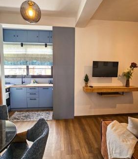 Khalkis Apartment | Urban flat