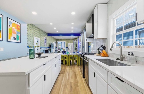 Fountain Square House | Urban Haven Indy | Hot Tub + Game Room
