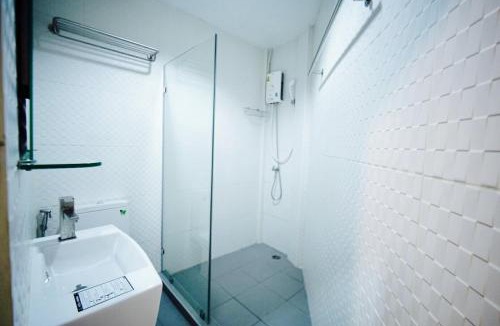 Maha Phruttharam Hostel | Urban Hostel Bangkok
