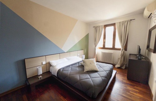 Forli Apartment | Urban Light 1Bedr, 1SofaBed, Central stay, Free Parking