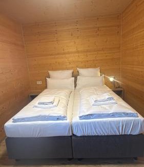 Bilderstoeckchen Hotel | URBAN OAK Smart Stay