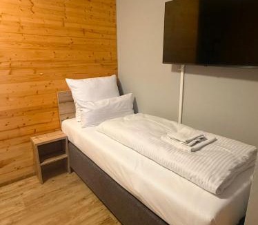 Bilderstoeckchen Hotel | URBAN OAK Smart Stay