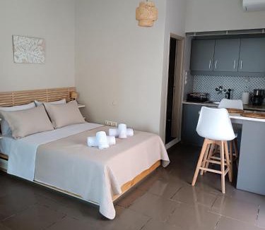 Kalamaria Apartment | Urban Studio 14