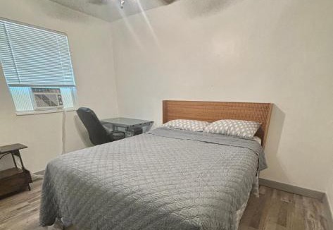 Northside Apartment | Urban Townhouse in North Jacksonville