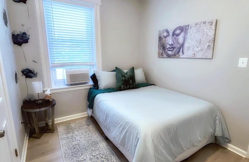 Glen Ridge Apartment | Urban Zen