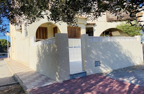 Guardamar del Segura House | Urbanization near Rebollo beach