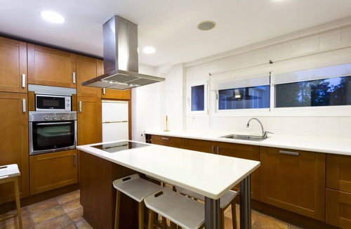 Hondarribia House | Urbanization Errezubi - Apartment for 6 people at 400 mts. of the beach.