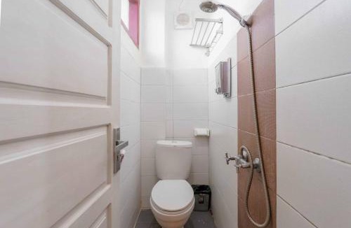 Bukittinggi Hotel | Urbanview Hotel Ananda Syariah by RedDoorz