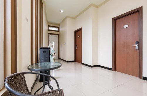 Samarinda Hotel | Urbanview Hotel Syariah Anelia Samarinda by RedDoorz