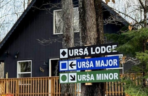Stambaugh Ski Chalet | URSA MAJOR a charming three bedroom chalet suite