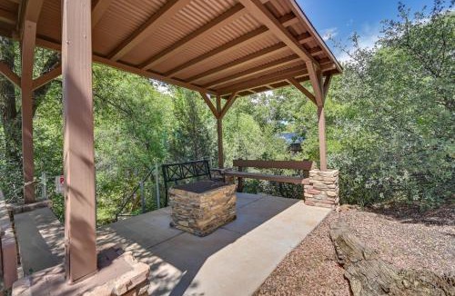 Payson House | Log Cabin in Payson w/Deck, Mtn & Creek Views