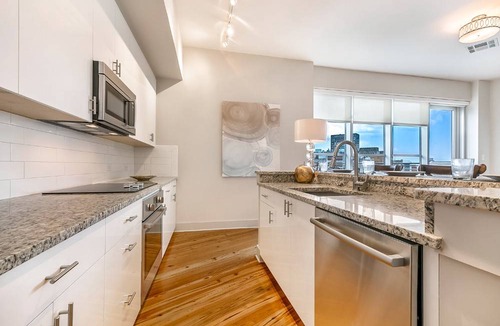 Central Business District Hotel | Live in the Heart of Downtown New Orleans