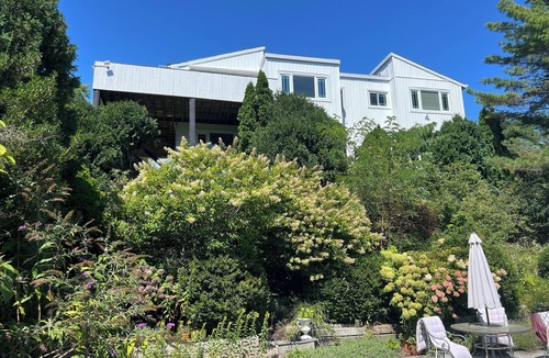 Shinnecock Hills House | US Golf Open & Ocean View Retreat, Walk to Event