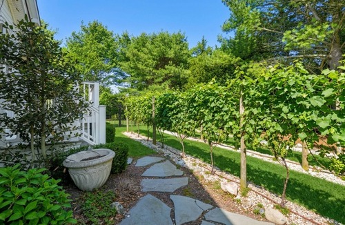 Hampton Bays House | US Open Luxury Retreat - 9 Min to Course - sleeps 10