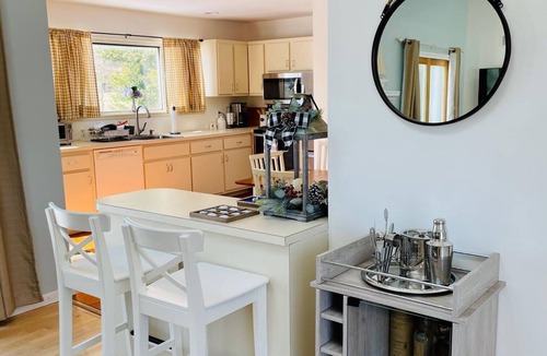 Hampton Bays House | US OPEN READY! 7 MILES & 15 MINUTES DRIVE TO SHINNECOCK HILLS GOLF CLUB! & POOL!