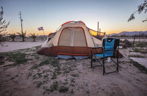 Chambers RV Rental | Site 2 off grid Campsite Near Petrified Forest