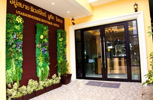 Chanthanimit Hotel | USABAI Riverside Boutique Hotel
