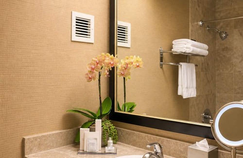 Downtown Los Angeles Hotel | USC Hotel