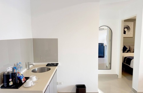 Suan Luang Hotel | UTD 8 Hotel & Residence