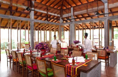 Dickwella Hotel | UTMT - Underneath The Mango Tree Spa & Beach Resort
