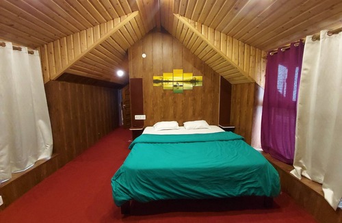 Bhagsu Nag Hostel | Utopia Dharamkot Mcleodganj