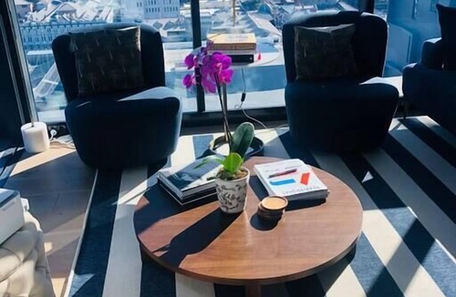 Fortitude Valley Apartment | Utopia Suites Luxe Sky Home/Sensational Views 2B/2Bath/Park