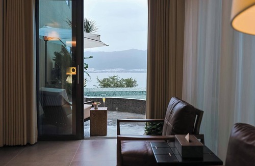 Dali Hotel | Utopia Yueji Art Seaview Designer Meisu