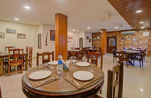 Vidhyadhar Nagar Hotel | Utsav Vilas