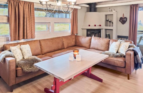 Nord-Aurdal House | Utsikt mot fjellene Ski in out 16 sengeplasser