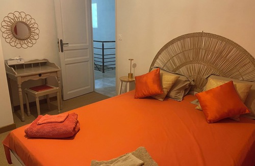 Cornillon House | Uzès, 30 minutes from Mas d'Angel, at Éric & France