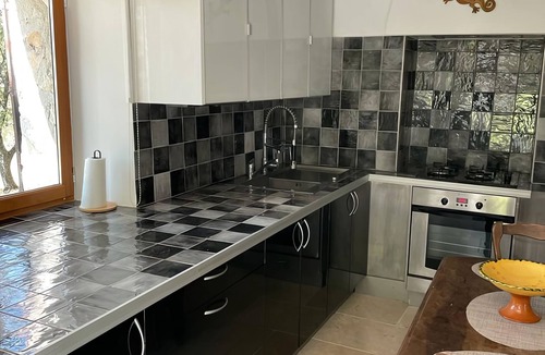 Ampus House | Véritable Mas Ancien Avec Piscine Privée sur Domaine de 16 ha, 4 Ch, 4 Sdb