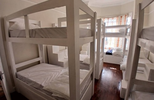 Salt River House | V & A Backpackers