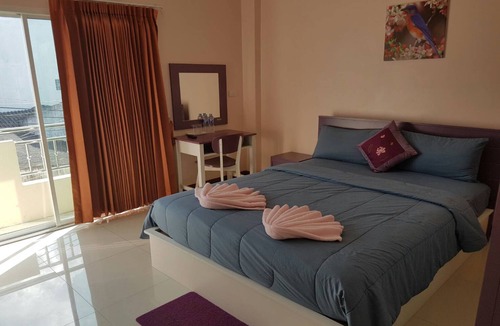 Trang Hotel | V-House Hotel