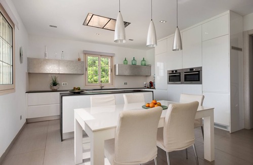 Binissalem Villa | V. Mireia 2002 by BeBreeze Mallorca
