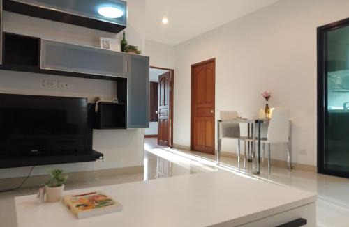 Tha Sala Apartment | V-space Cozy