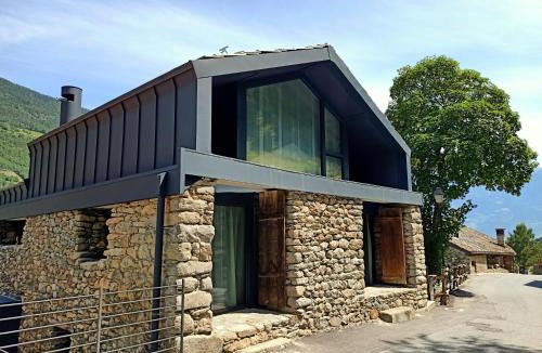 Roven House | V&V RentRoom Design