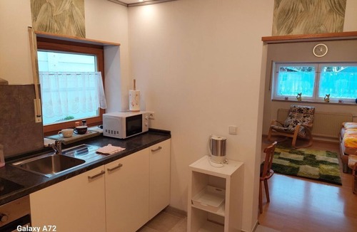 Woellstein Apartment | Vacation apartment Schwarz