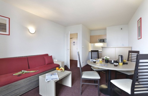 Epernay Hotel | Vacancéole - Les Demeures Champenoises Confort