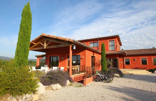 Chateauneuf-sur-Isere Apartment | Vacancéole - Résidence le Domaine du Lac