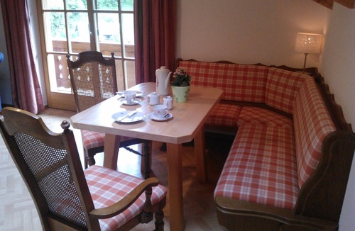 Ramsau Apartment | Vacation apartment with mountain view in a quiet location, 2 balconies, WLAN, 58 sqm, 1-2 persons