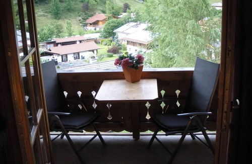 Ramsau Apartment | Vacation apartment with mountain view in a quiet location, 2 balconies, WLAN, 58 sqm, 1-2 persons