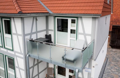 Oberweser Apartment | Vacation apartment Reinhardswald, shower, WC, 3 bedrooms - Holiday apartments in the guesthouse