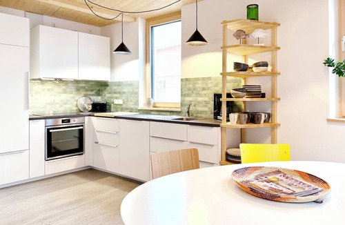 Wasserburg Apartment | Vacation apartment Halbinsel52 I Garten - Your feel-good oasis in Wasserburg on Lake Constance