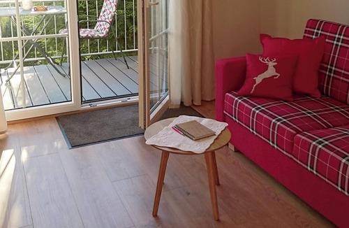 Windischeschenbach Apartment | Vacation apartment with French balcony and wonderful view