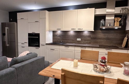 Pruhl Apartment | Vacation apartment in the Steigerwald, lovingly furnished. quiet location with pool