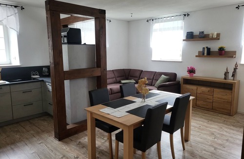 Bischofswerda Apartment | Vacation apartment in a renovated monument FeWo3 max. 5 persons